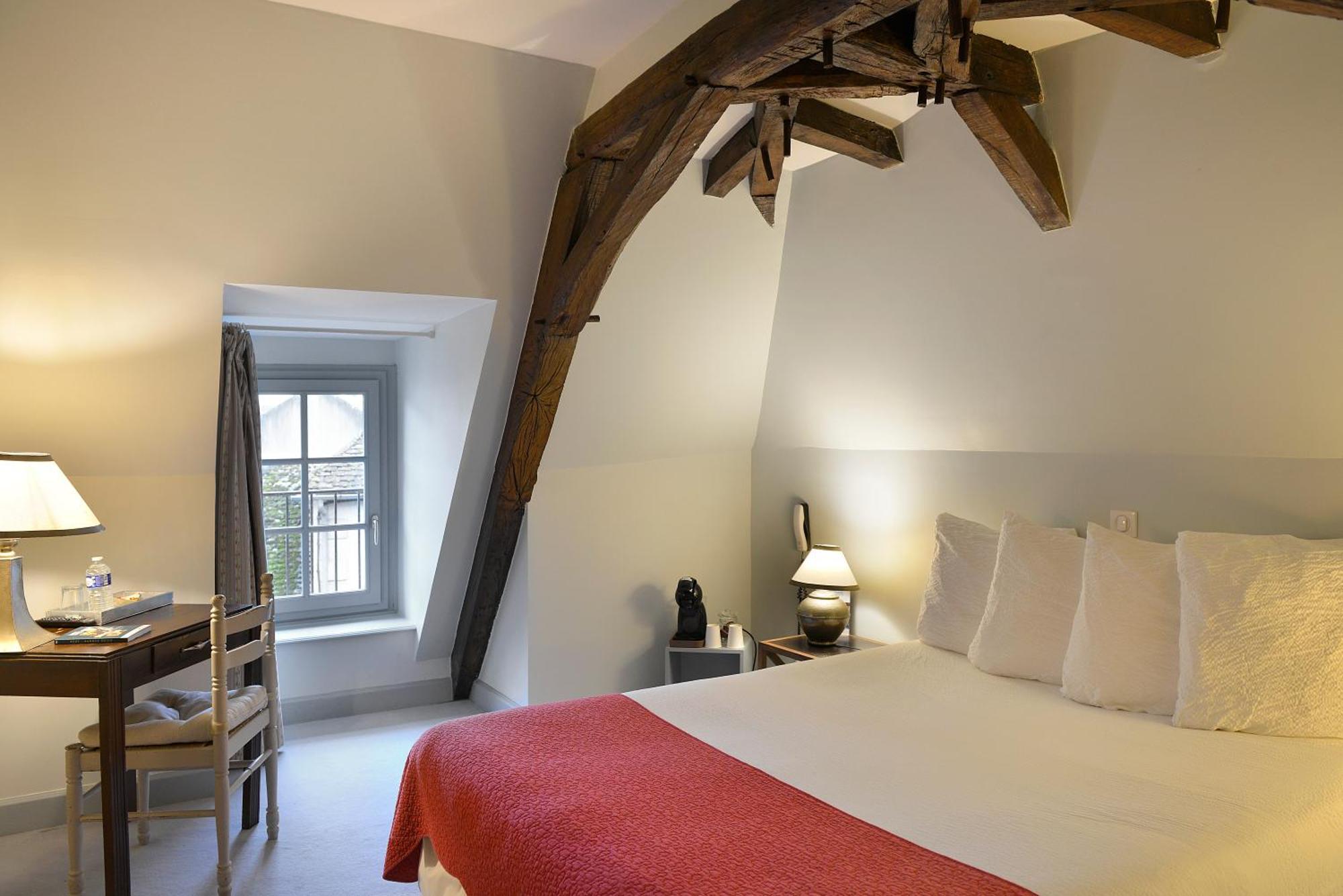 Logis Hotel Restaurant Relais De La Mothe Yzeures-sur-Creuse ภายนอก รูปภาพ